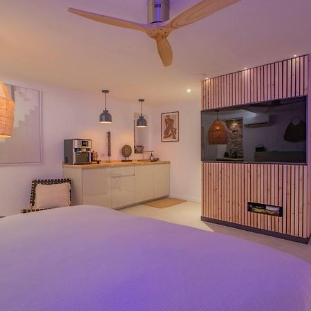 Hotel Les Bains D'Eros Cuers Zewnętrze zdjęcie