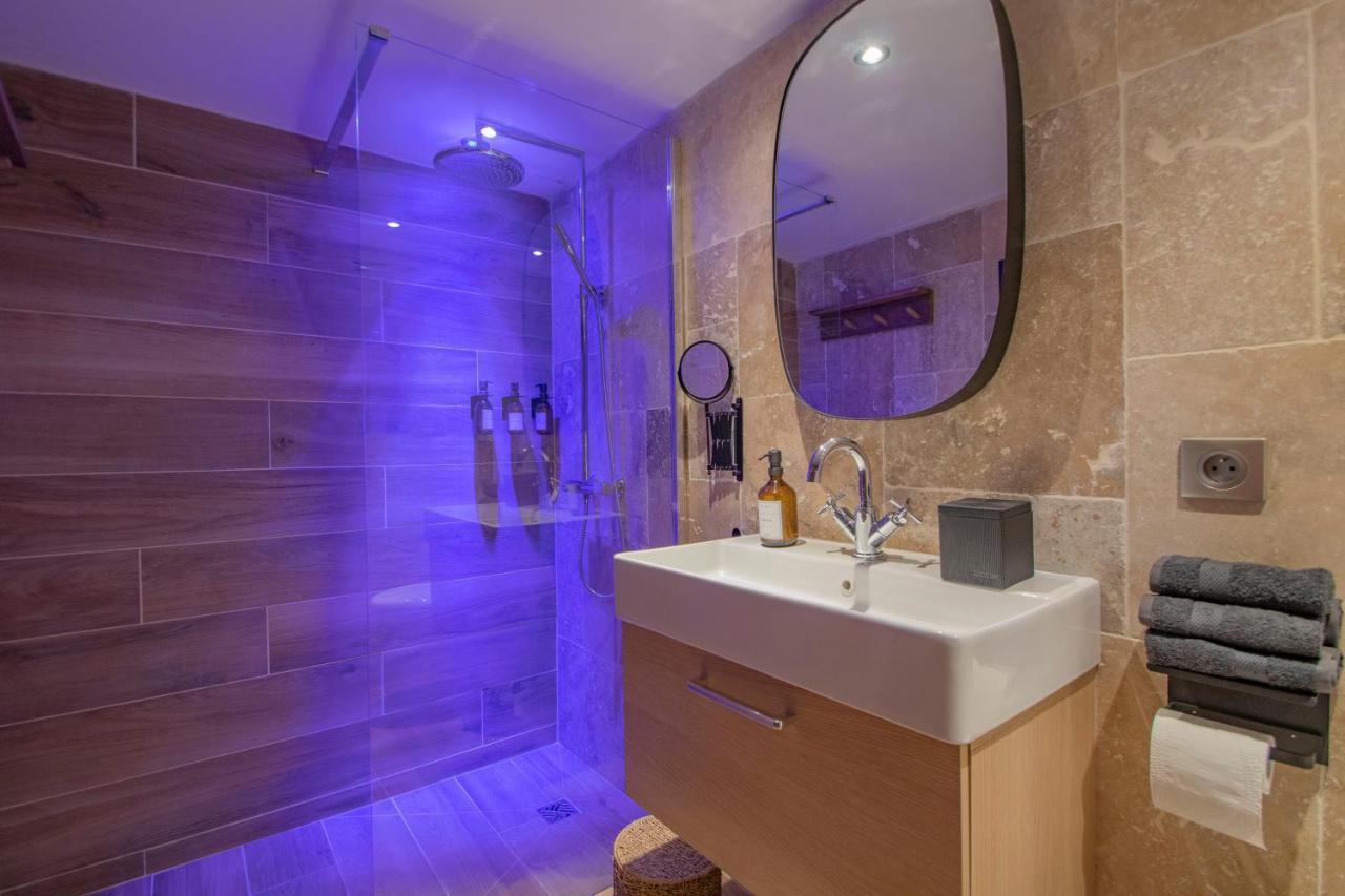 Hotel Les Bains D'Eros Cuers Zewnętrze zdjęcie