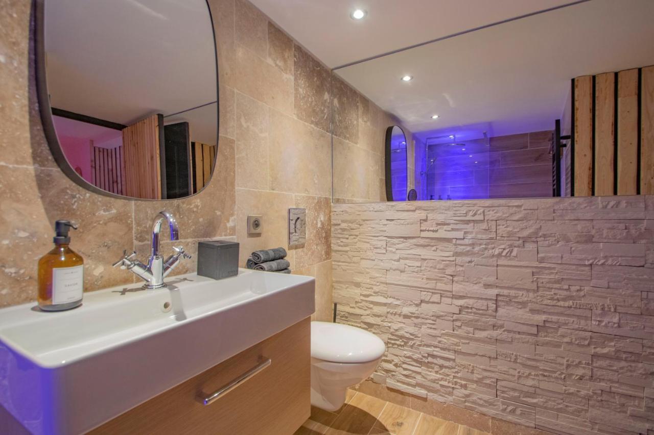 Hotel Les Bains D'Eros Cuers Zewnętrze zdjęcie